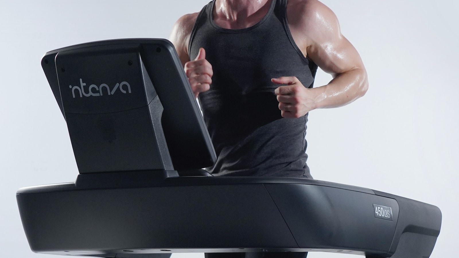 Treadmill safety guidelines for commercial gyms